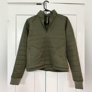 Lululemon Quilted Insulated Quarter Zip || SIZE 6: NWOT, NEVER WORN